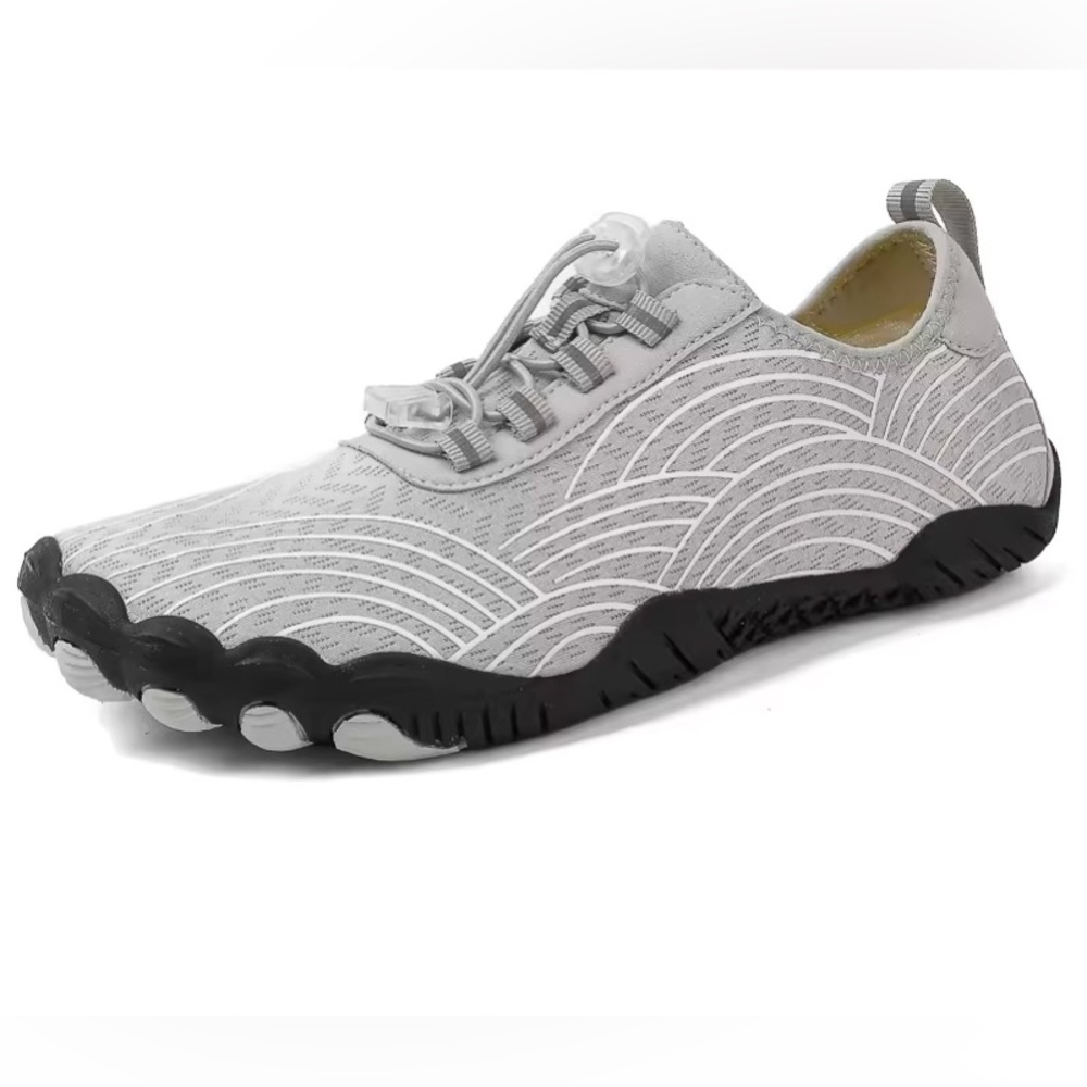 BEAREFOOT Clouders NWOT